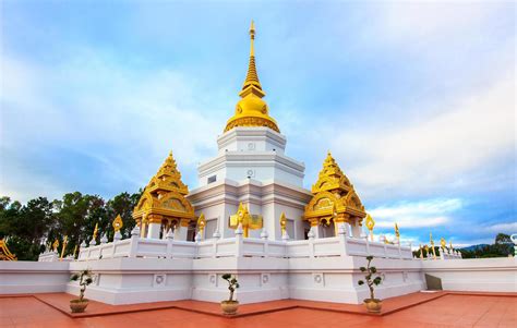 Santi Suk, Chiang Rai .